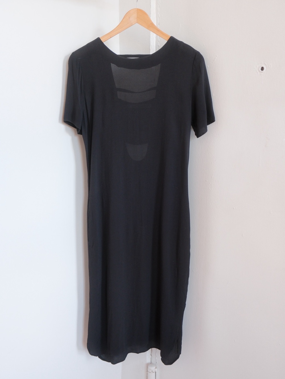 & Other Stories Open Back Black Short-Sleeve Midi Dress